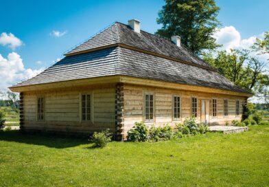 Aus Holz gebaut: Vom kleinen Gartenhaus bis zum Wolkenkratzer